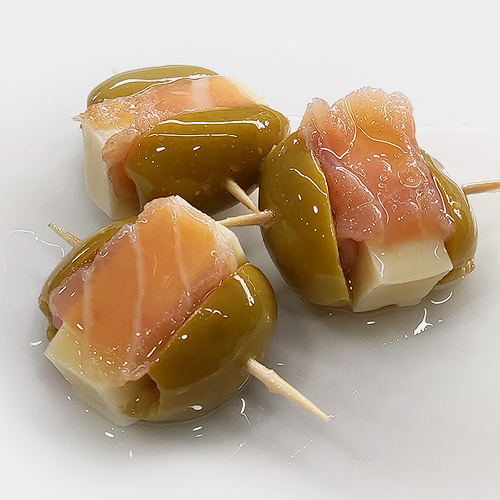 Pinchos Gordales rellenas de salmón noruego y queso